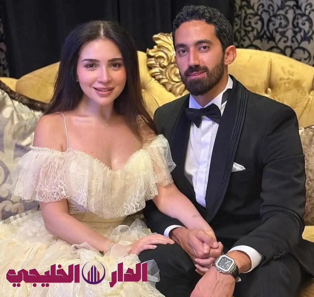     موجة تهان واسعة من نجوم الفن لمي عز الدين بمناسبة زواجها 